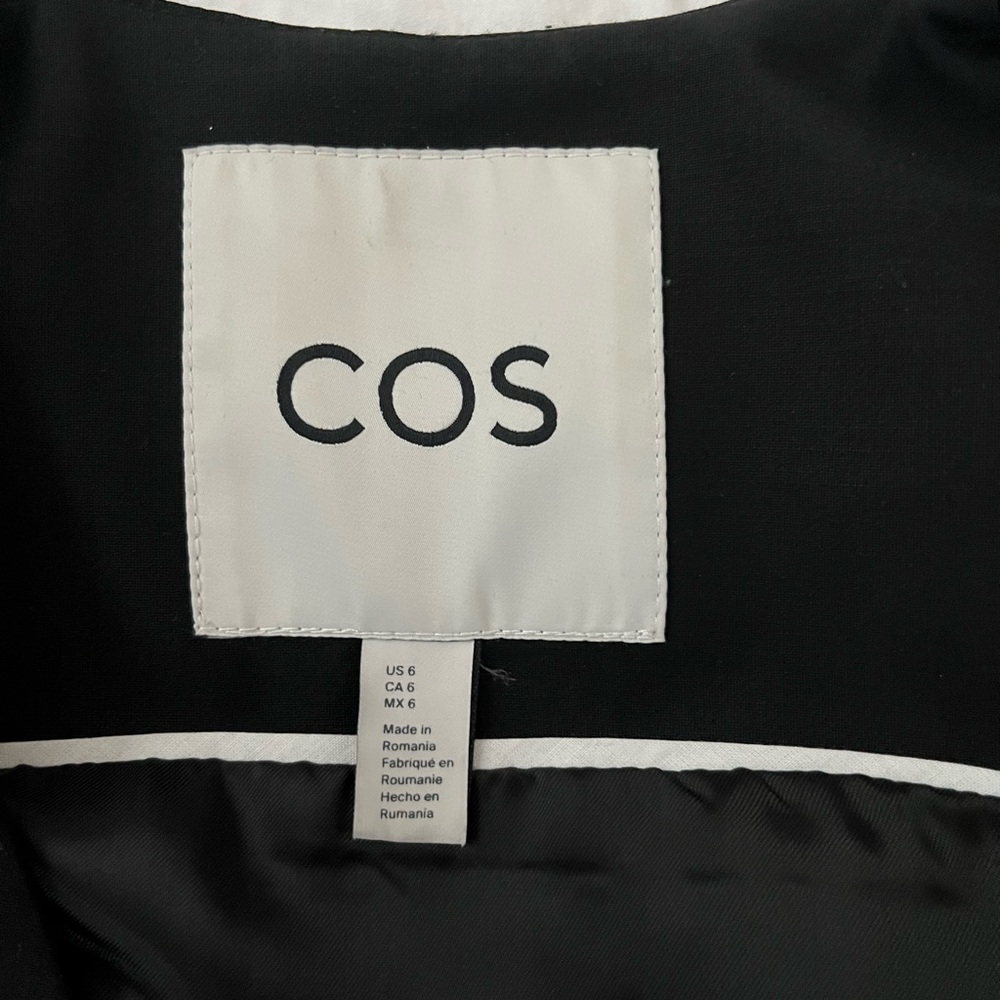 COS | Cropped Single-Breasted Waistcoat - Picture 15 of 15